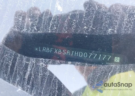 2017 Buick Envision Essence z USA, uszkodzony, nr VIN LRBFXBSA1HD077177